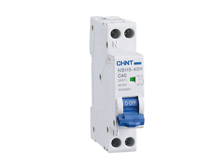 Disjoncteur modulaire ph/n<br> 10 A - 4,5 kA - 1 Module