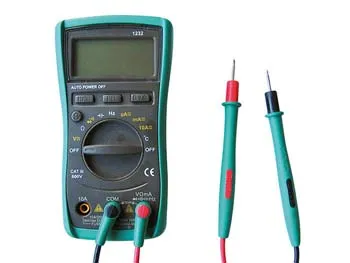 Multimètre avec auto-calibrage MN1232